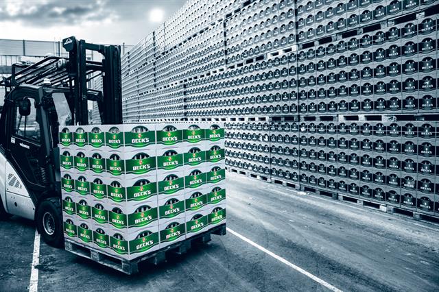 Safe, fast, economic and reliable - that's why Anheuser Busch InBev in Bremen only operate with MEYER Pallet Handlers.
